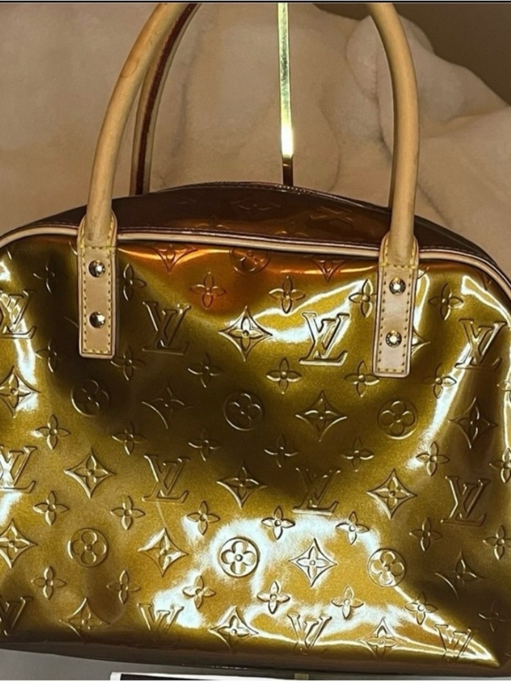 Louis Vuitton Gold Metallic Vernis Alma Satchel